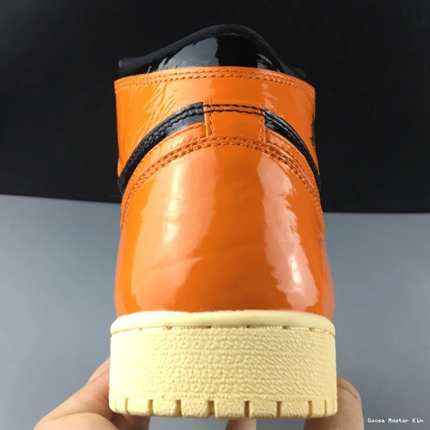 1 High Jordan Shattered 3.0 - Retro Backboard Air 555088-028 0610